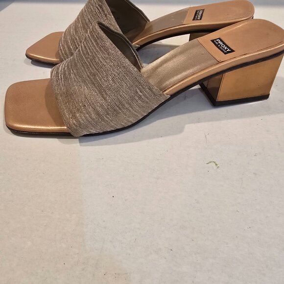 Gold Lame Slide Sandals Proxy Size 9 Made in Spain 2" heel - Picture 2 of 12
